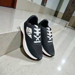 Premium Sneakers For Men’s black